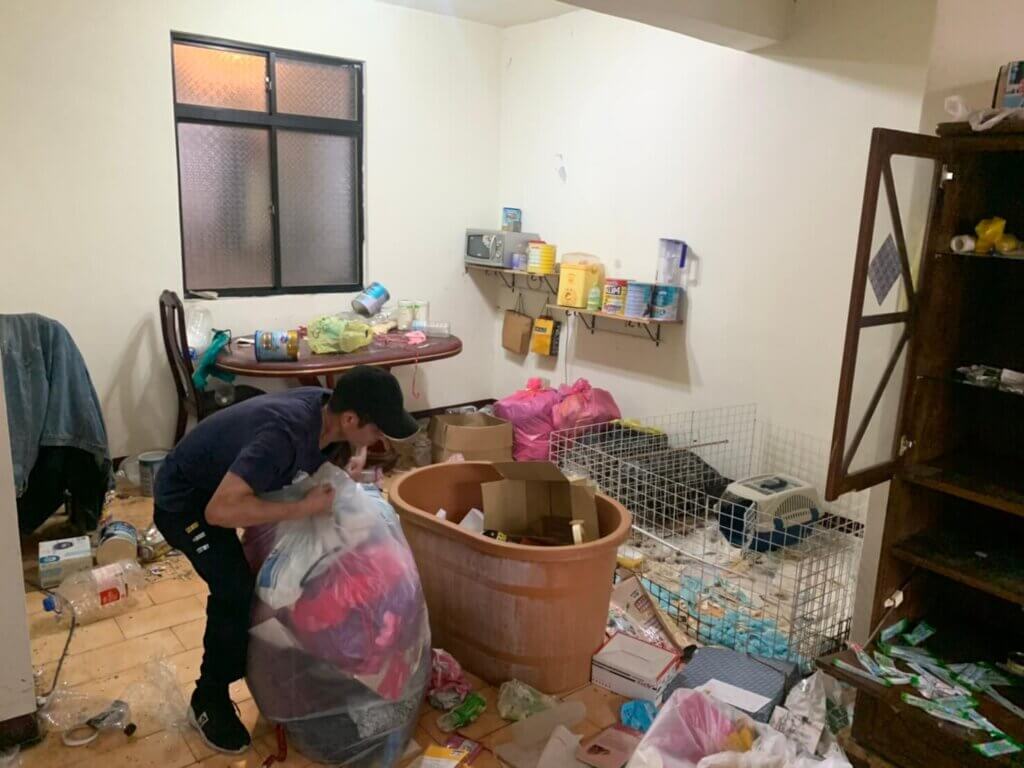 新北搬家 - 房東的惡夢，滿屋子的家庭垃圾該如何處理？ title=